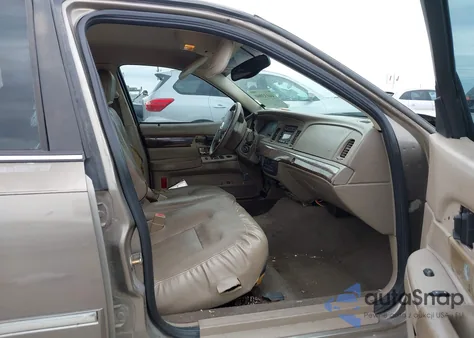 2005 Mercury Grand Marquis Ls/Lse from USA, damaged, VIN 2MEFM75W85X636984